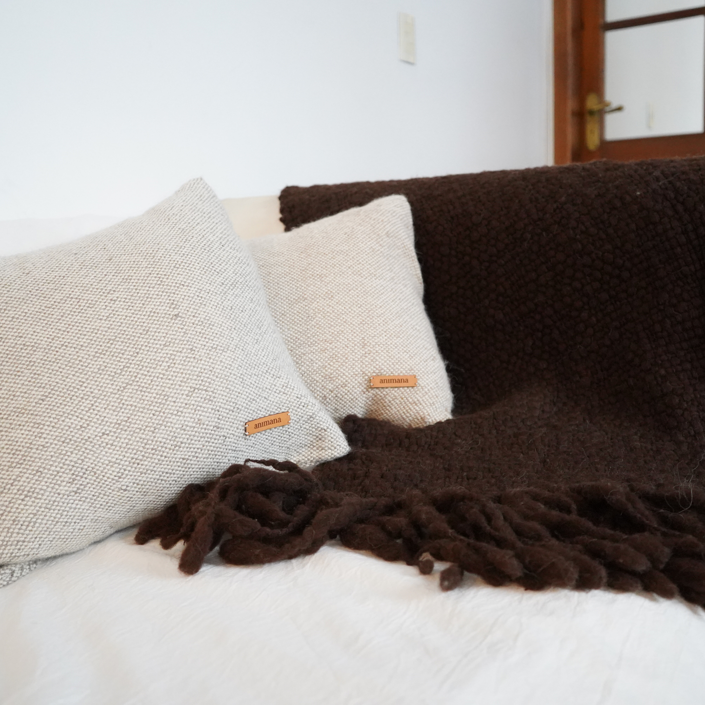 D'och cushion cover |Llama | Natural and Yellow
