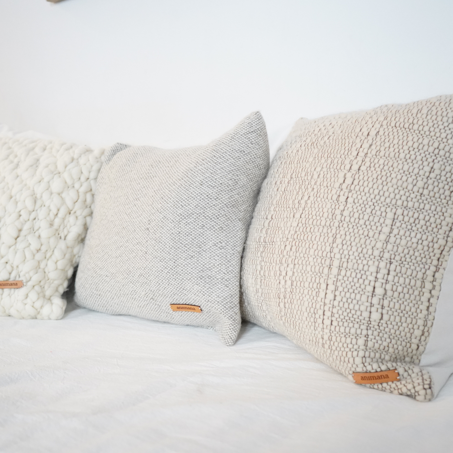 D'och cushion cover |Llama | Natural and Yellow