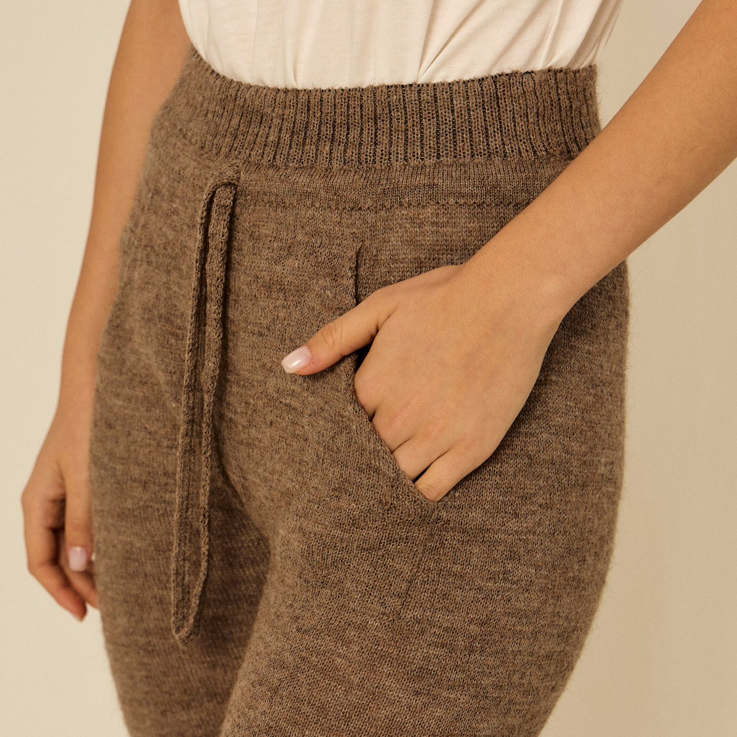 Estela Slipper | Llama & Merino | Pecan