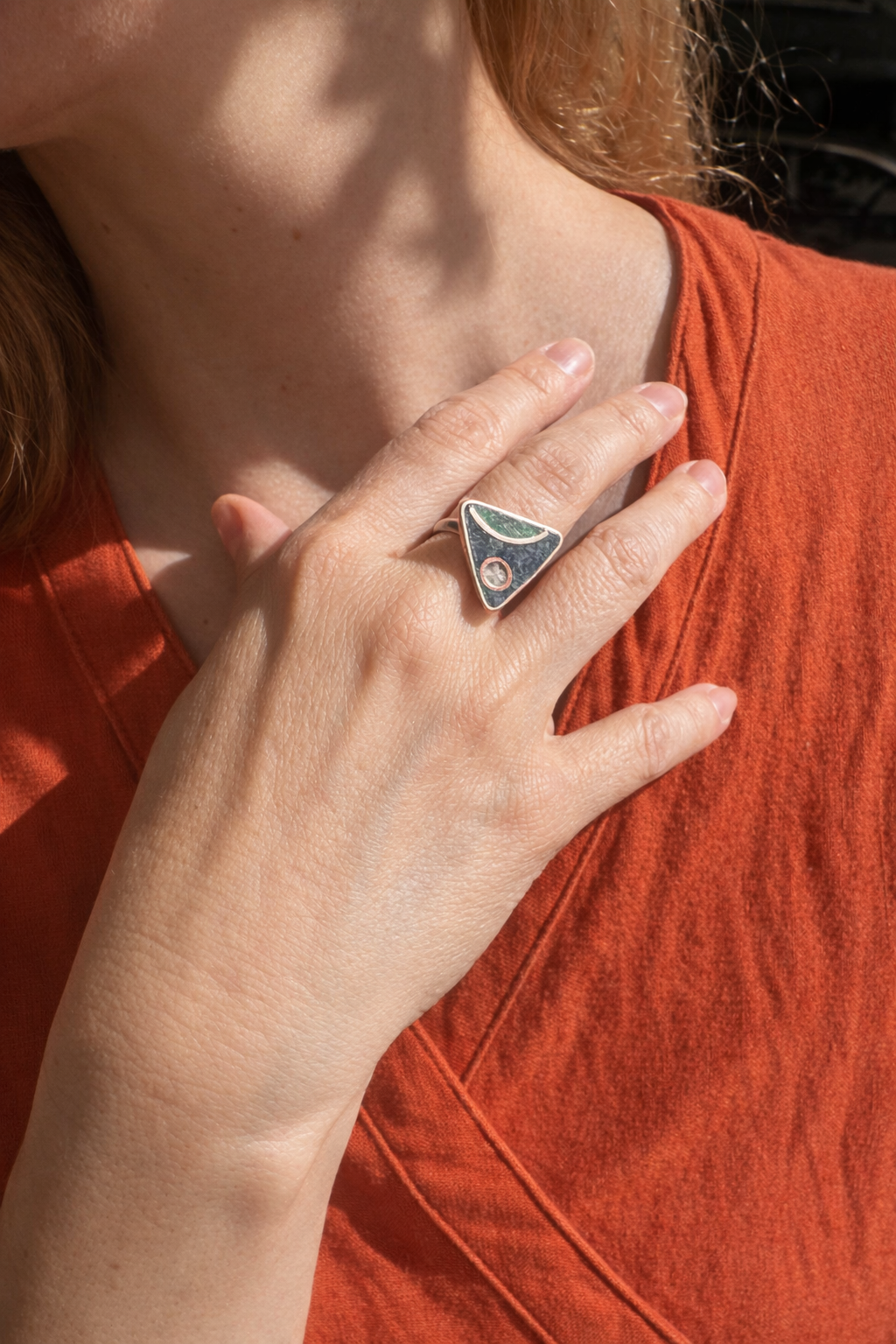 Anillos Dominique | Lapislázuli, crisocola y rodocrosita