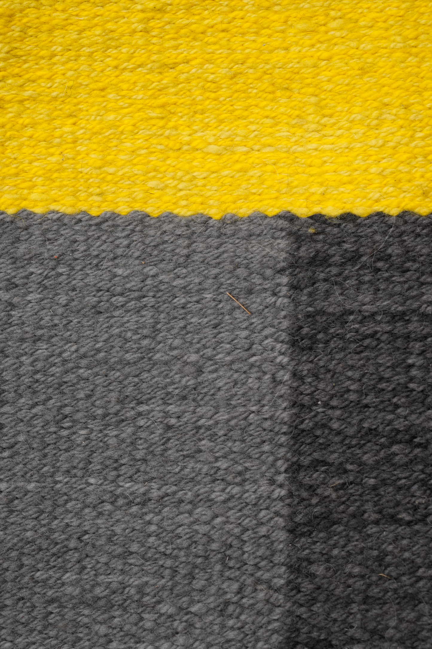 Alfombra Algarrobo | Oveja | Gris, Azul y Amarillo