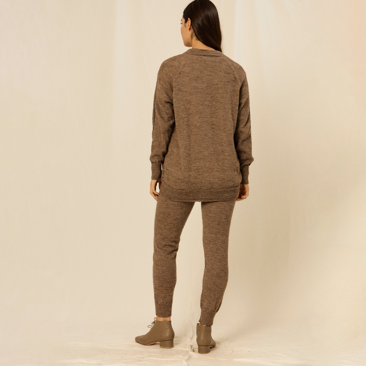 Estela Slipper | Llama & Merino | Pecan
