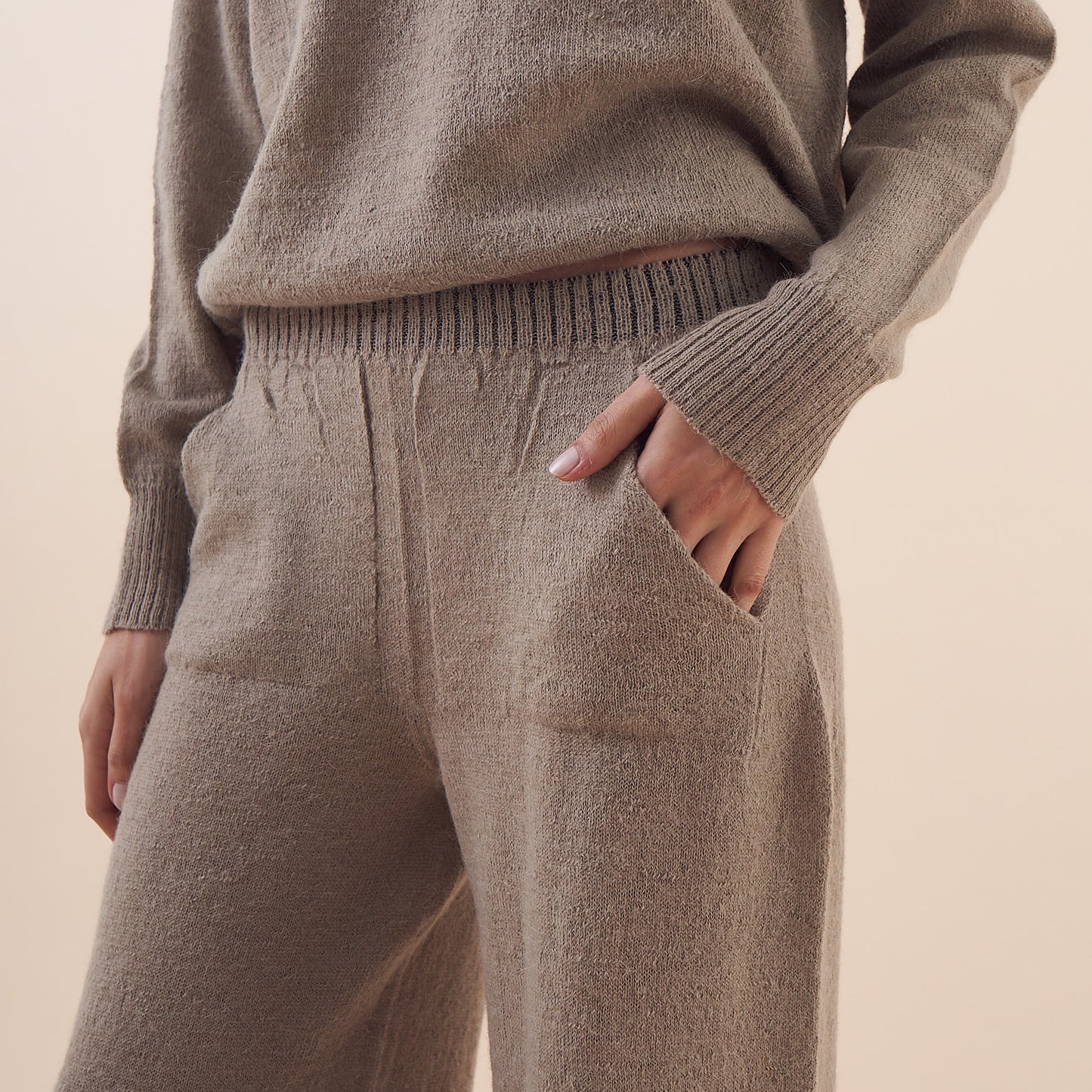Pantalón Antonia | Llama & Merino | Gris