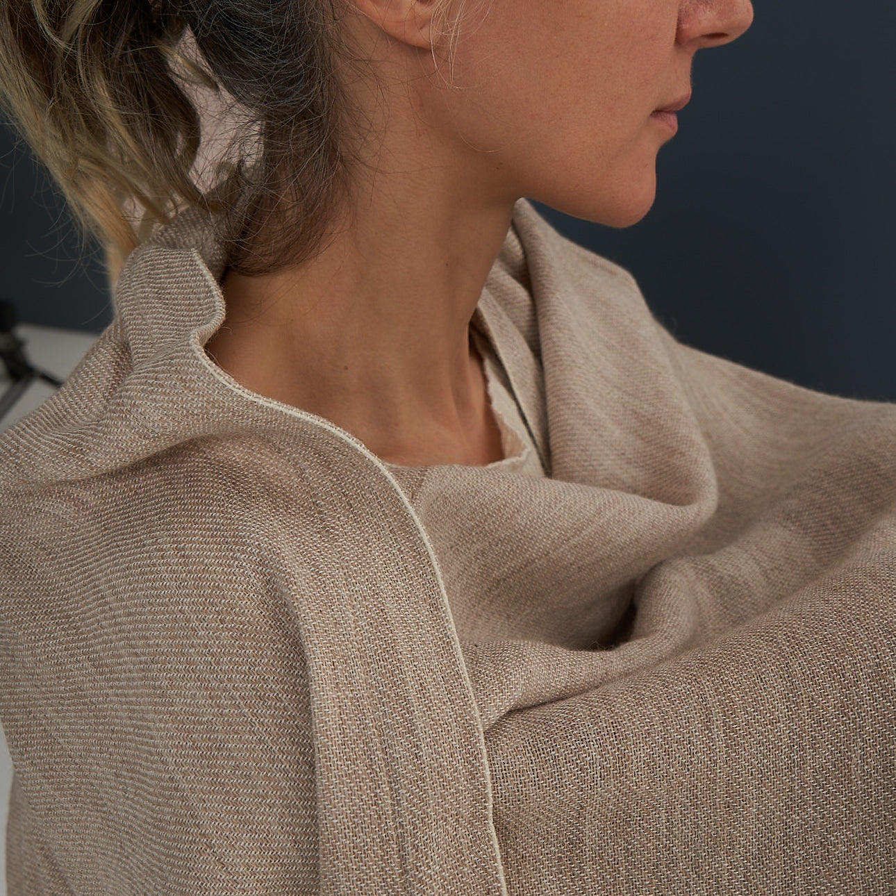 Chal Luna | Llama, Merino, Algodón | Beige (Línea blanca)