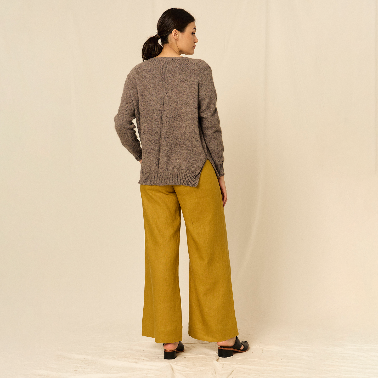 Sweater Anastasia | Llama, Merino & Algodón | Taupe