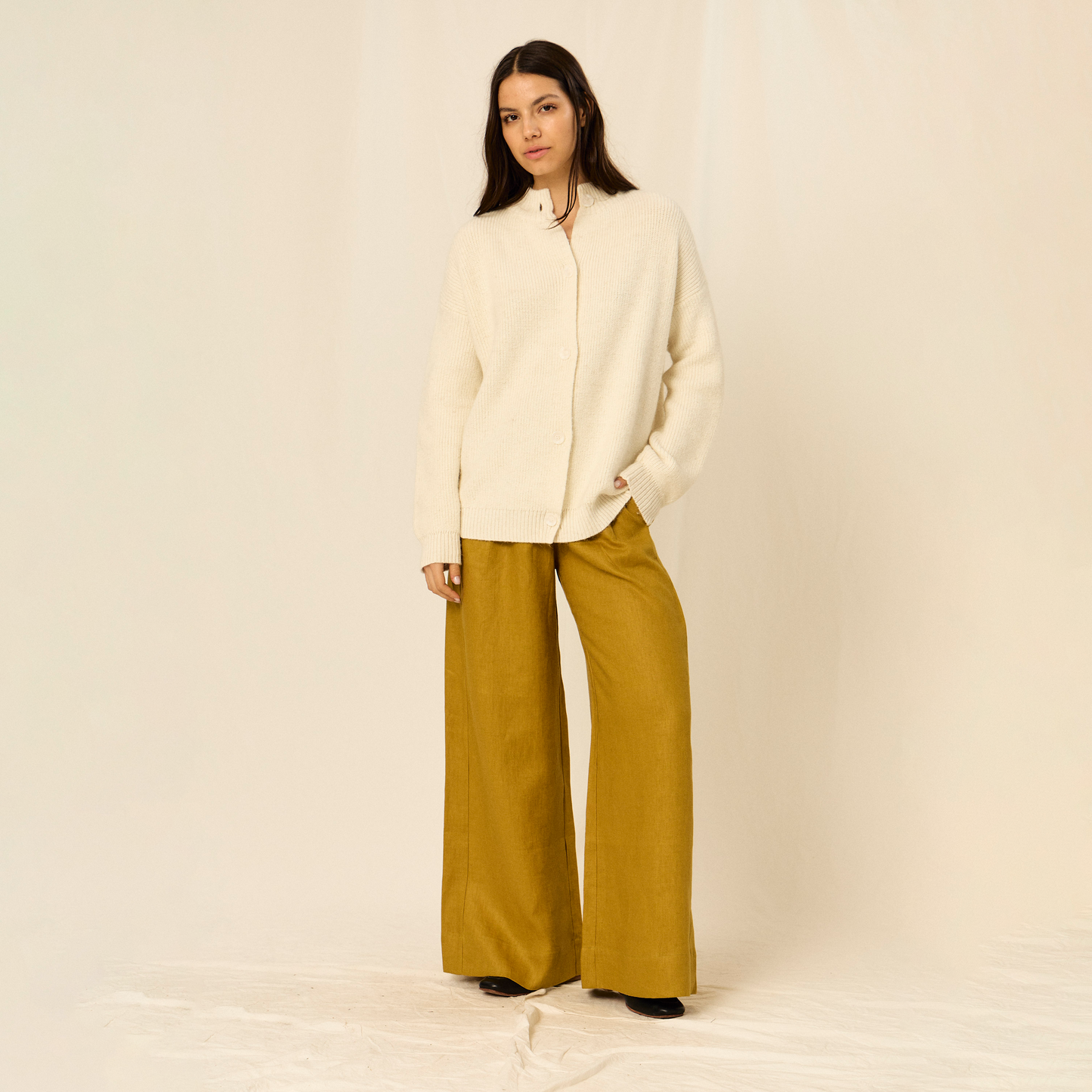 Nicola Cardigan | Llama, Merino & Cotton | Natural