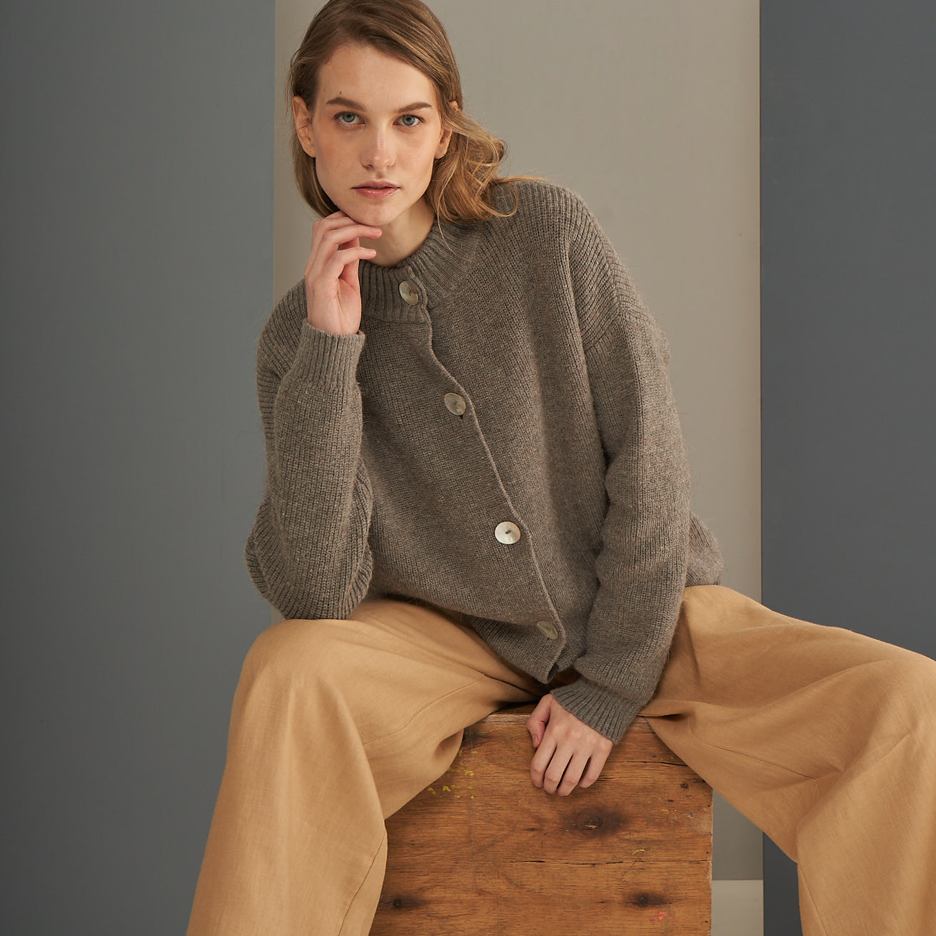 Nicola Cardigan | Llama, Merino & Cotton | Grey