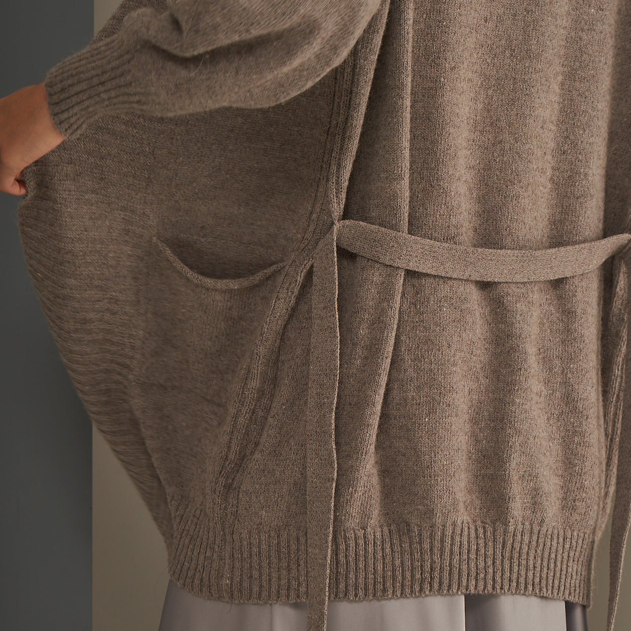 Tapado Chiara | Llama, Merino & Algodón | Taupe