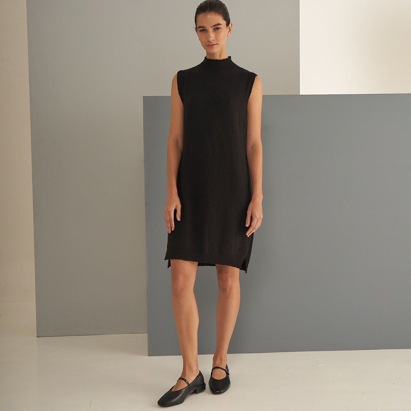 Alfonsina dress | Llama and Merino | Black