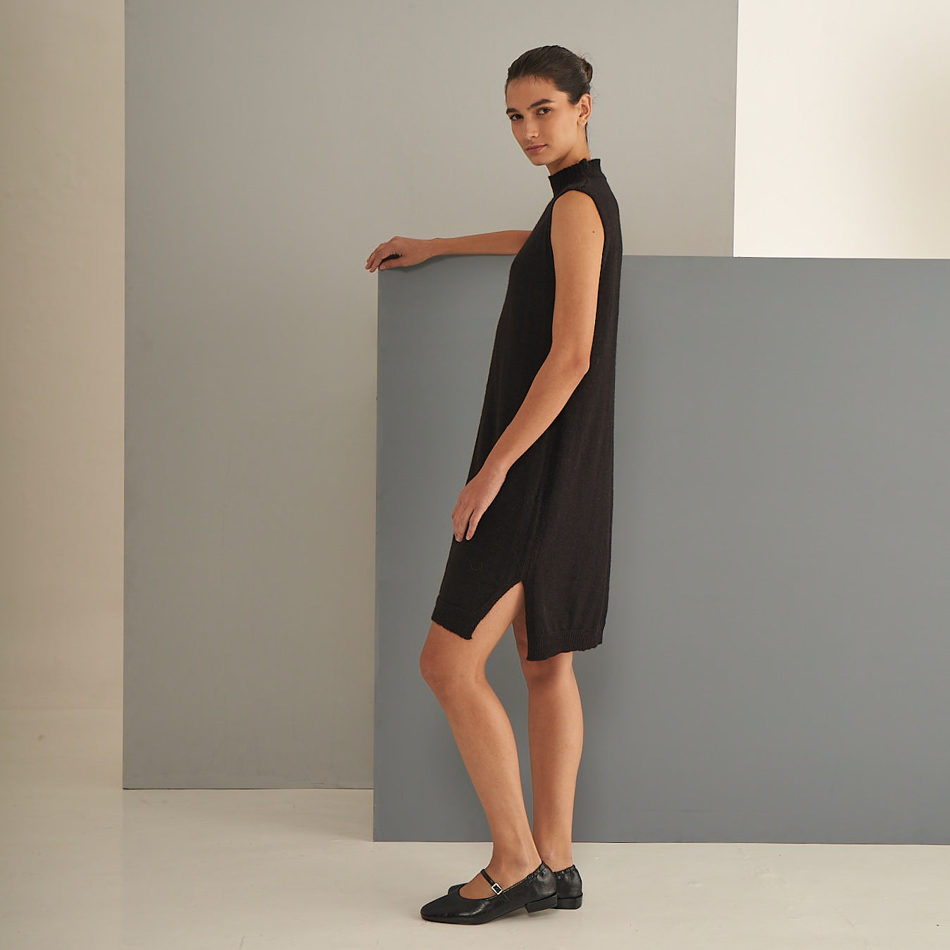 Alfonsina dress | Llama and Merino | Black