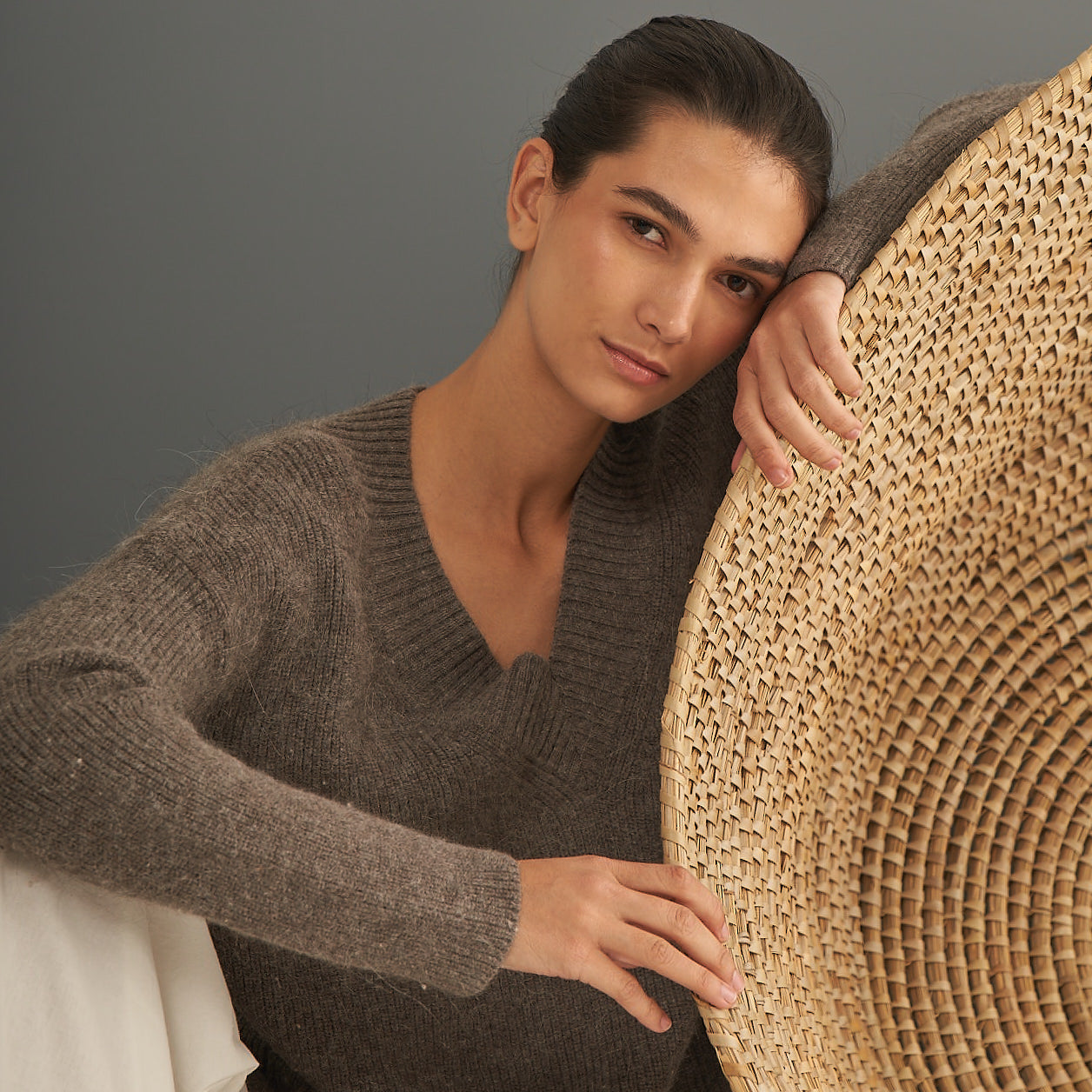 Sweater Augusta | Llama, Merino & Algodón | Taupe