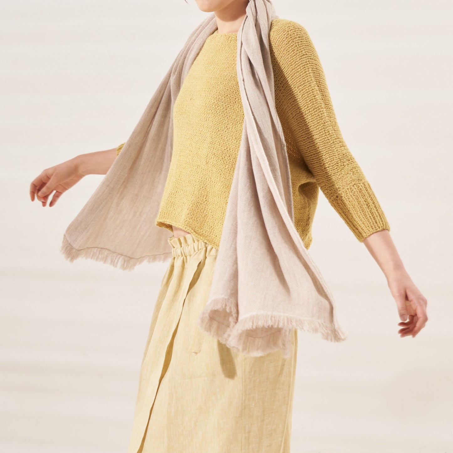 Chal Luna | Llama, Merino, Algodón | Beige (Línea blanca)