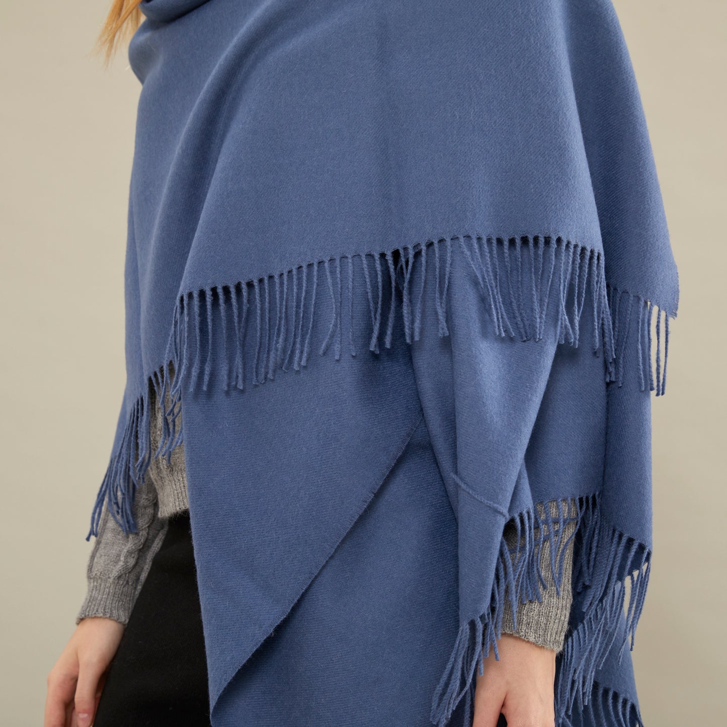 Manta de Viaje Dail | Baby Alpaca | Azul