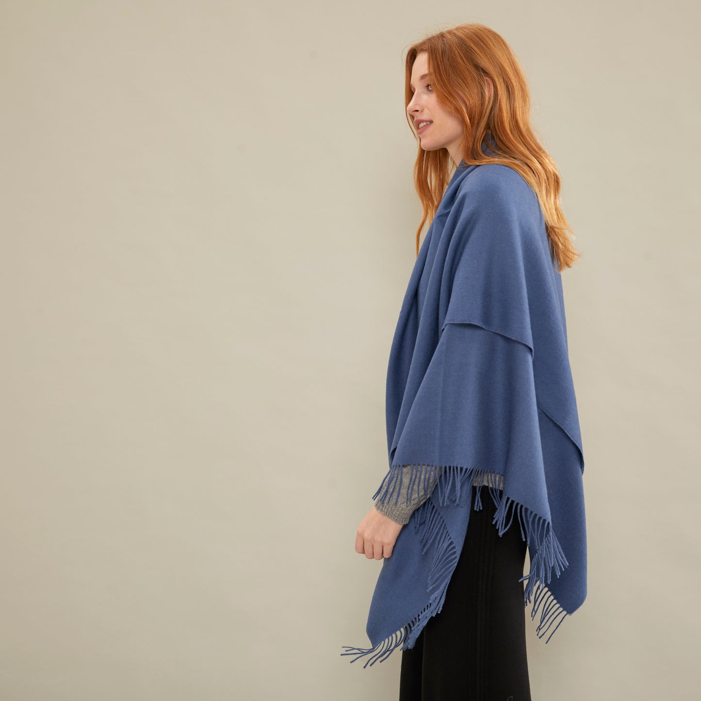 Manta de Viaje Dail | Baby Alpaca | Azul