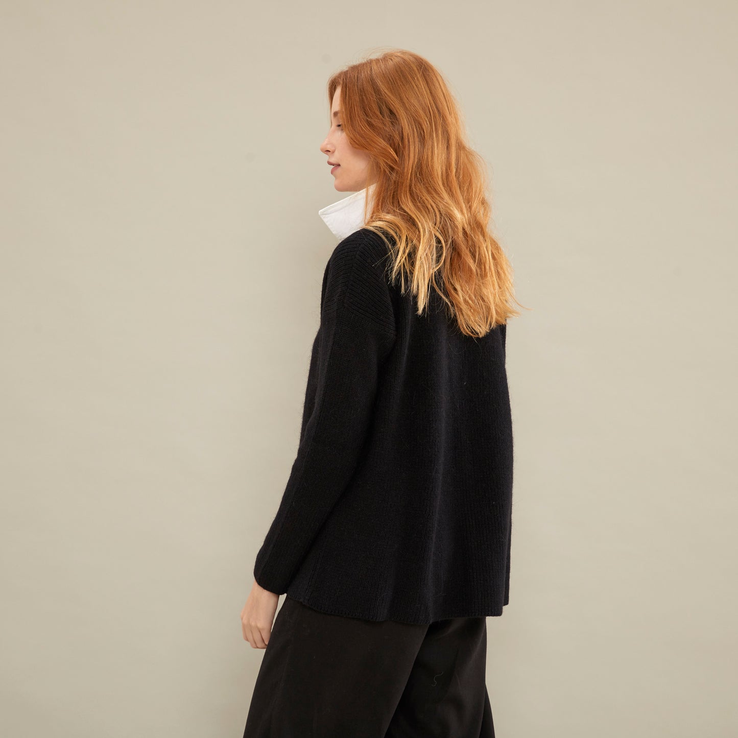 Sweater Augusta | Llama, Merino & Algodón | Negro