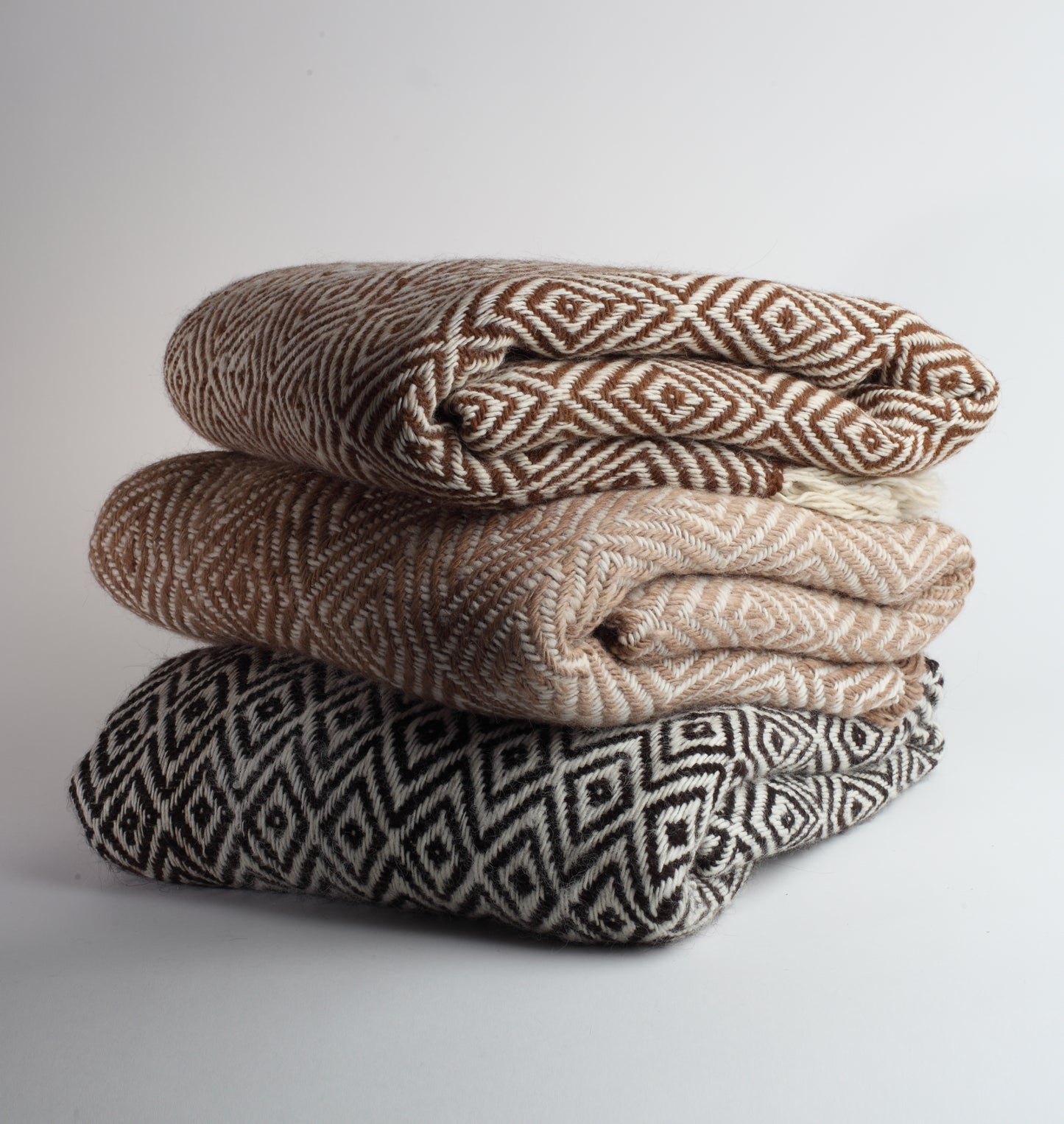 Different Bed Foot | Baby Llama | Natural Llama Colors