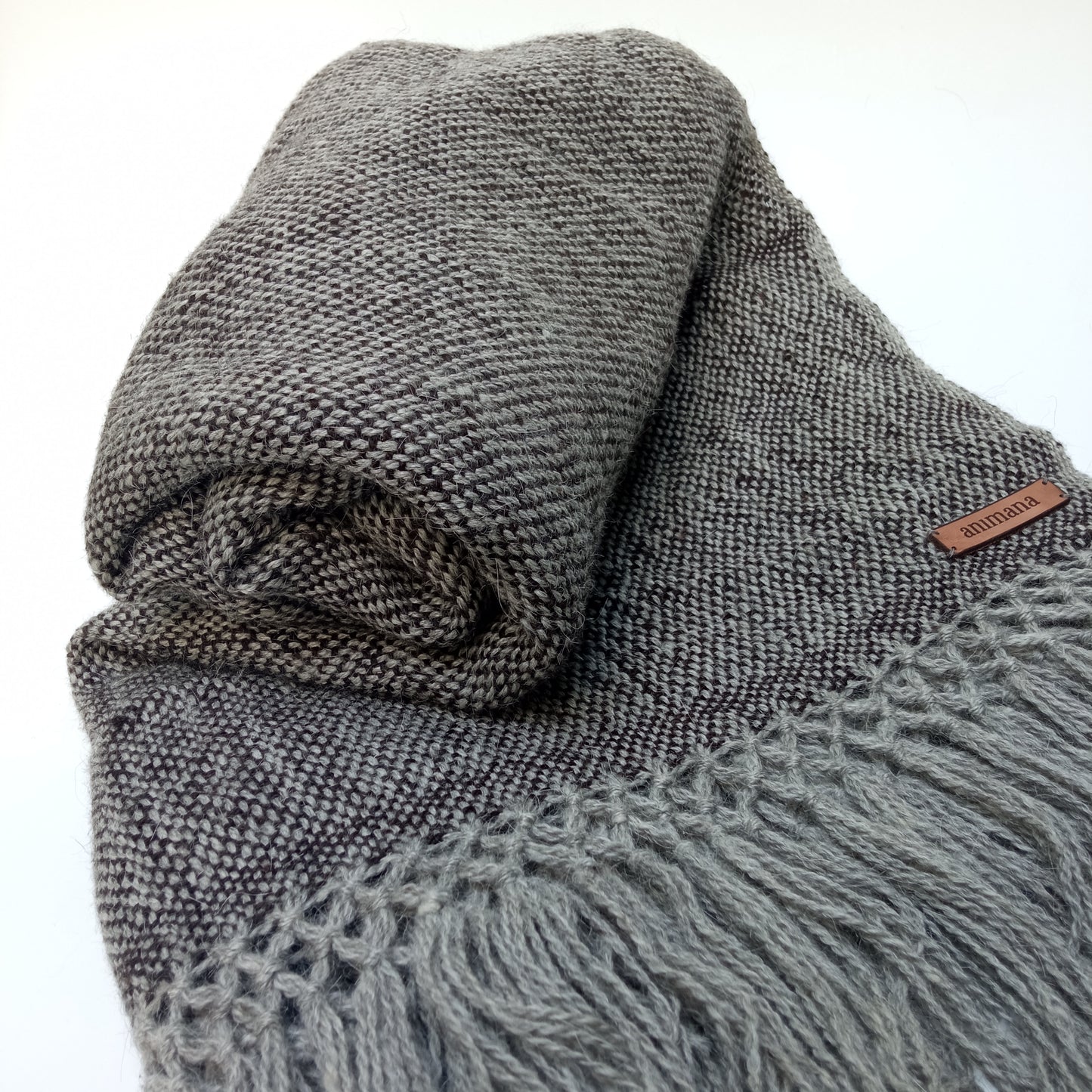 Manta Nicolasa | Baby Llama | Gris & Negro