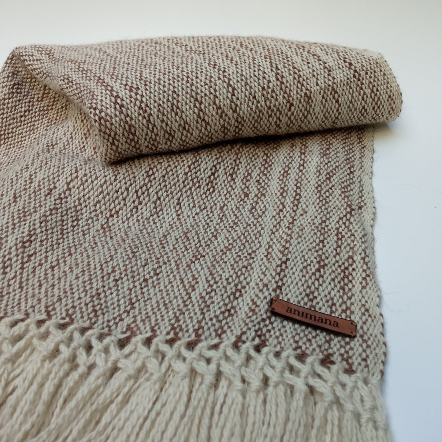 Manta Nicolasa | Baby Llama | Natural & Beige