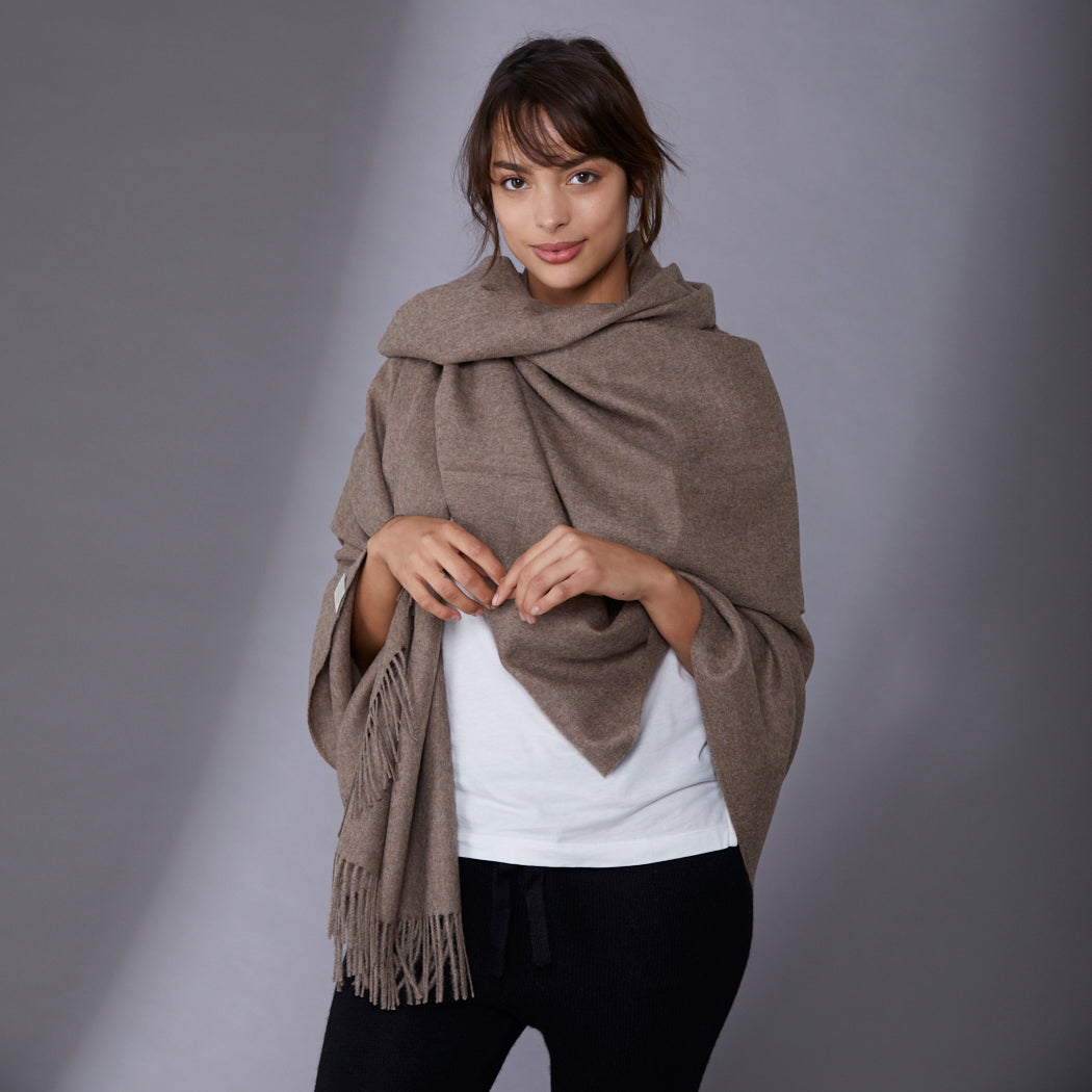 Dail Travel Blanket | Baby Alpaca | Beige