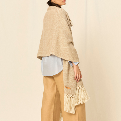 Chal Nicolasa | 100% Baby Llama