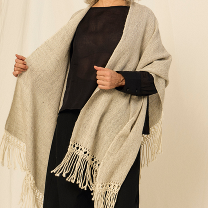 Ruana Victoria | 100% Baby Llama