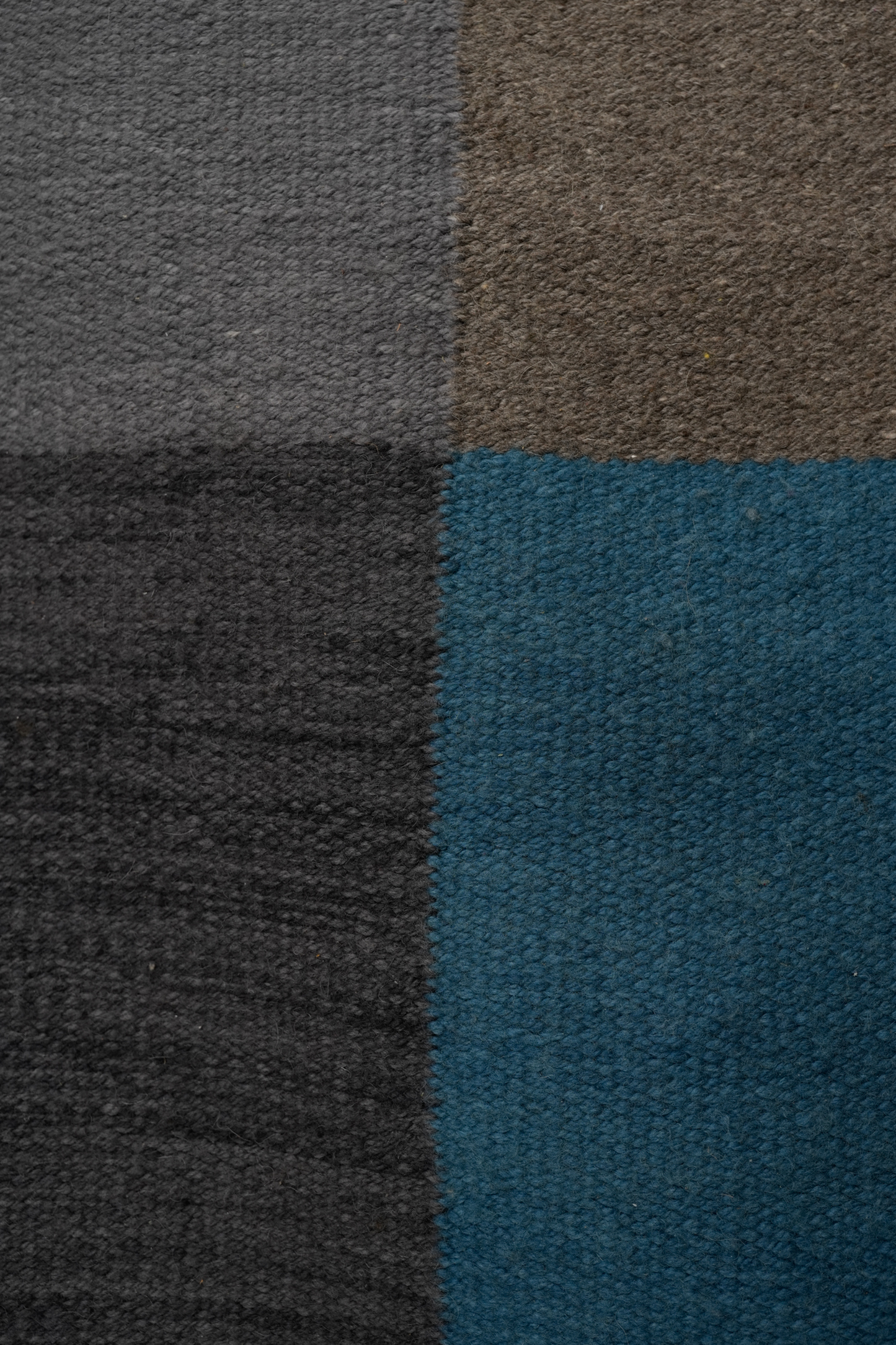 Alfombra Algarrobo | Oveja | Gris, Azul y Amarillo