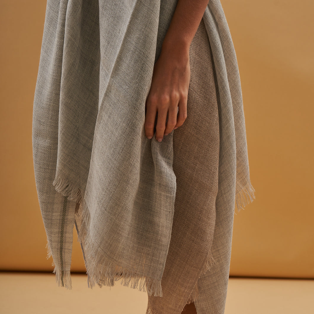 Chal Astella | Baby Alpaca | Gris Claro & Verde