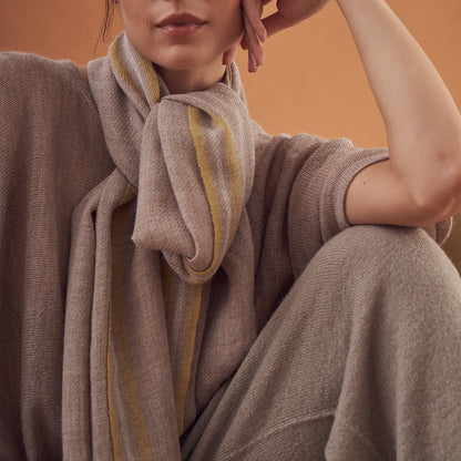 Chal Astella | Baby Alpaca | Beige & Amarillo