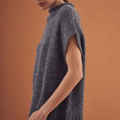 Joaquina Vest | Baby Alpaca | Dark gray 