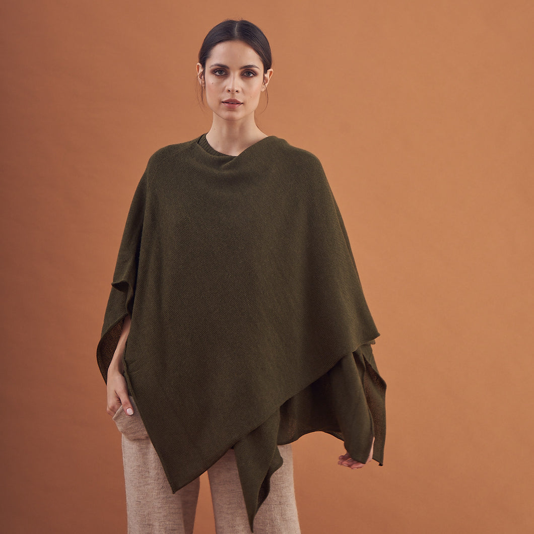 Poncho/Ruana Franc | Baby Alpaca | Green 