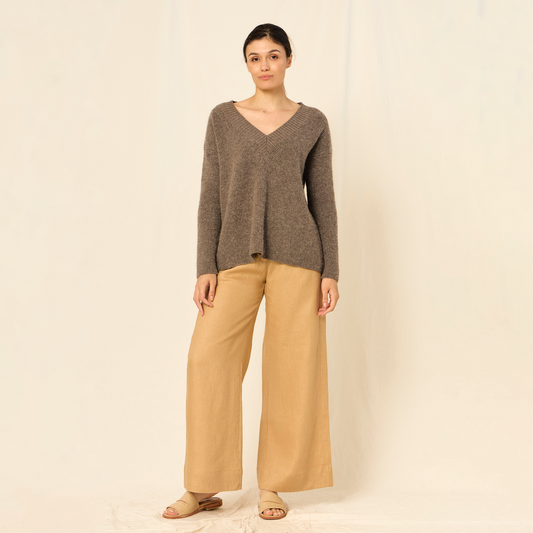 Sweater Augusta | Llama, Merino & Algodón | Taupe