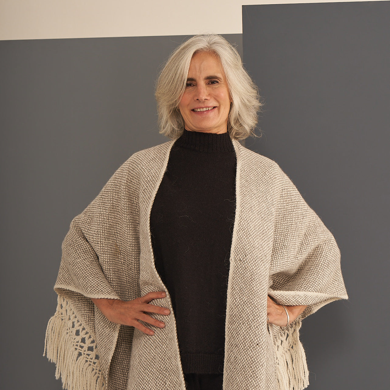 Chaleco Elisea  | Llama y Merino | Negro