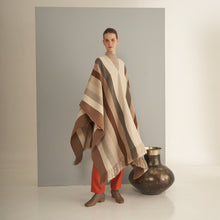 Poncho Zoilo| Llama | Marrón, Natural y Gris