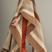 Zoilo Poncho | Call | Brown, Natural and Gray