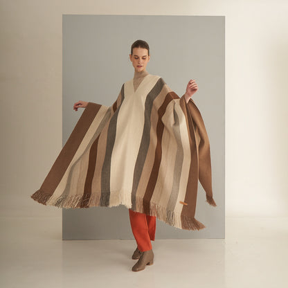 Poncho Zoilo| Llama | Marrón, Natural y Gris