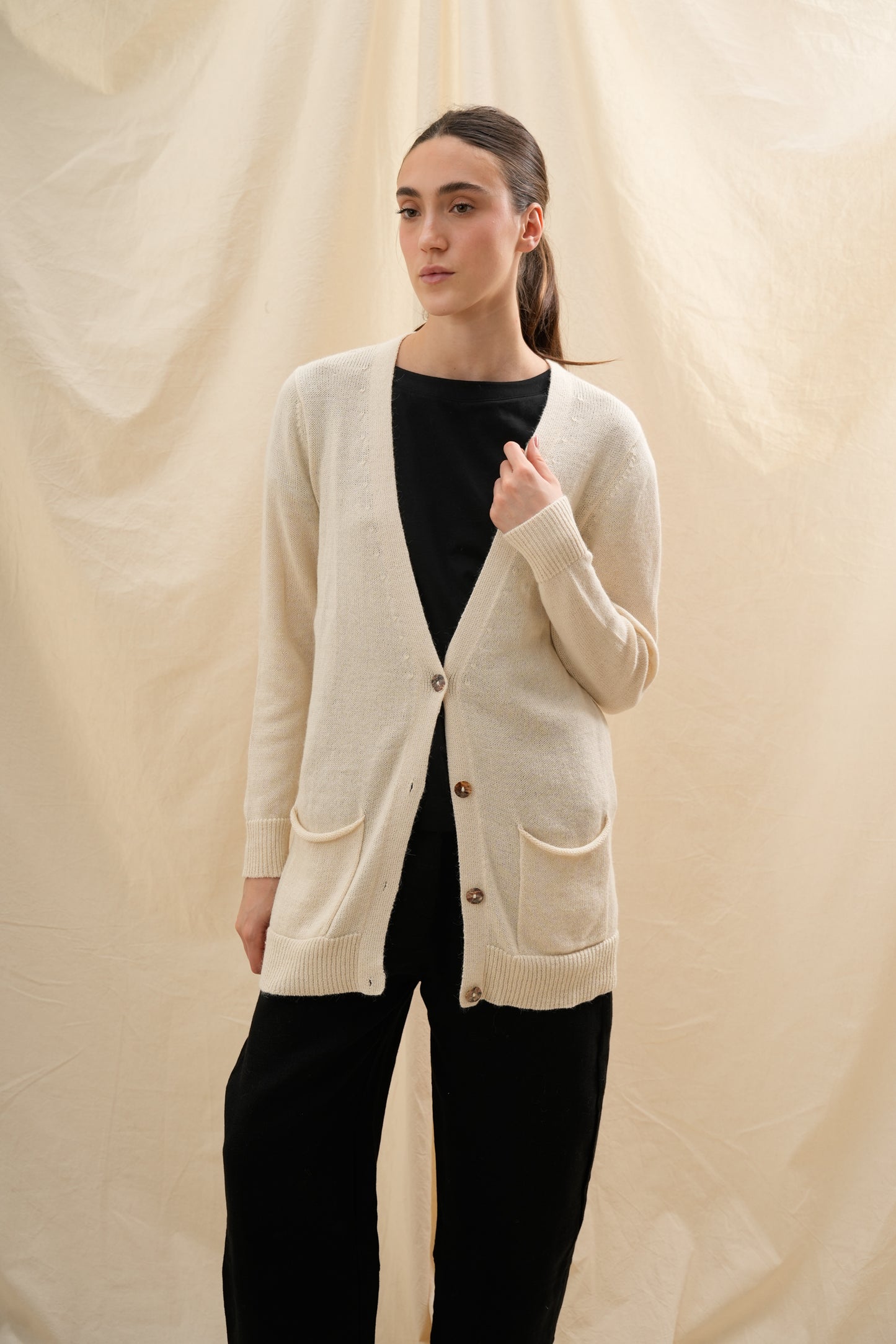 Cárdigan Carolina| 40% Baby Alpaca, 60% Algodón