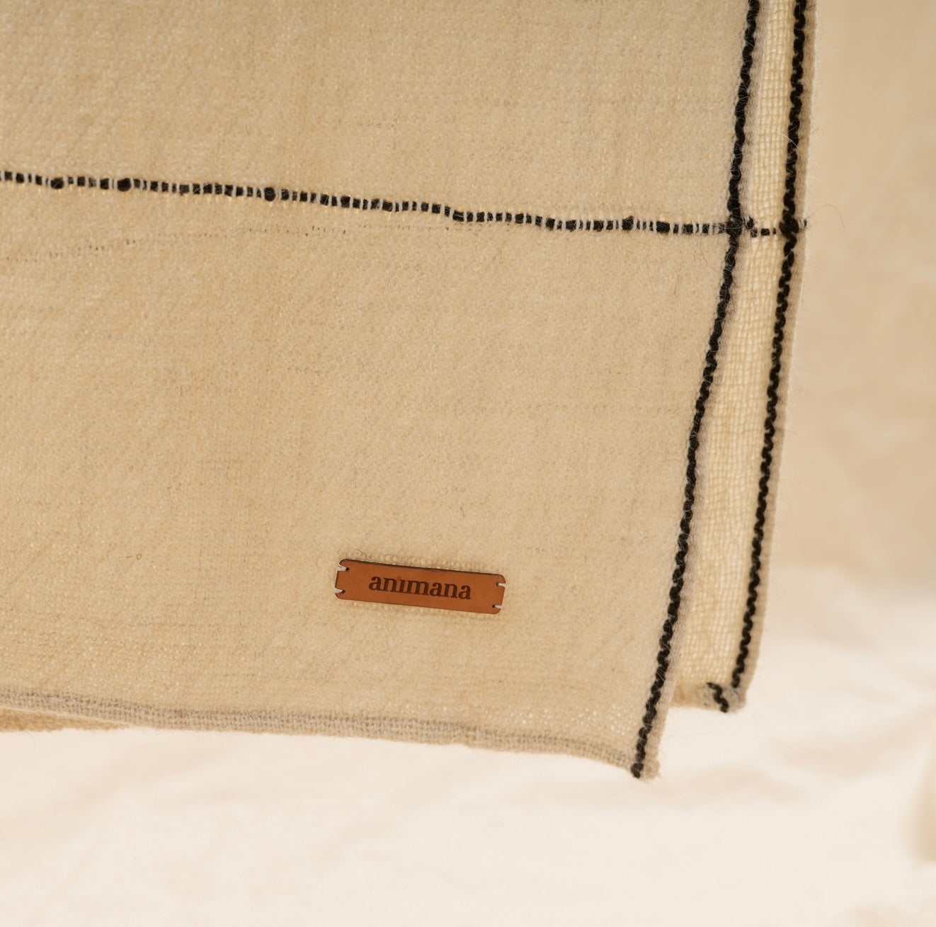 Manta D'Aiken | 100% Baby Llama