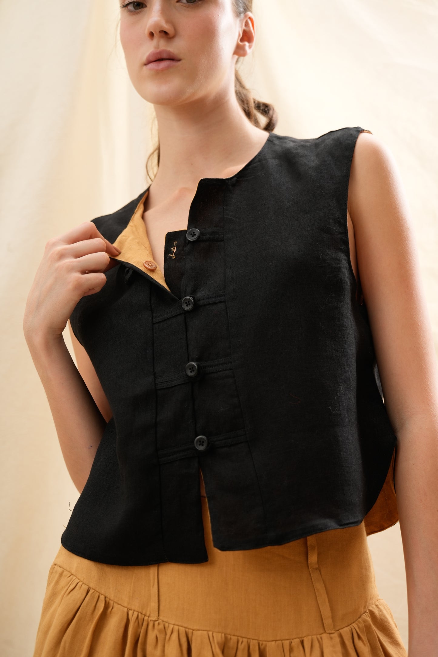 Chaleco Tulipán | 100% Lino l YVOTY