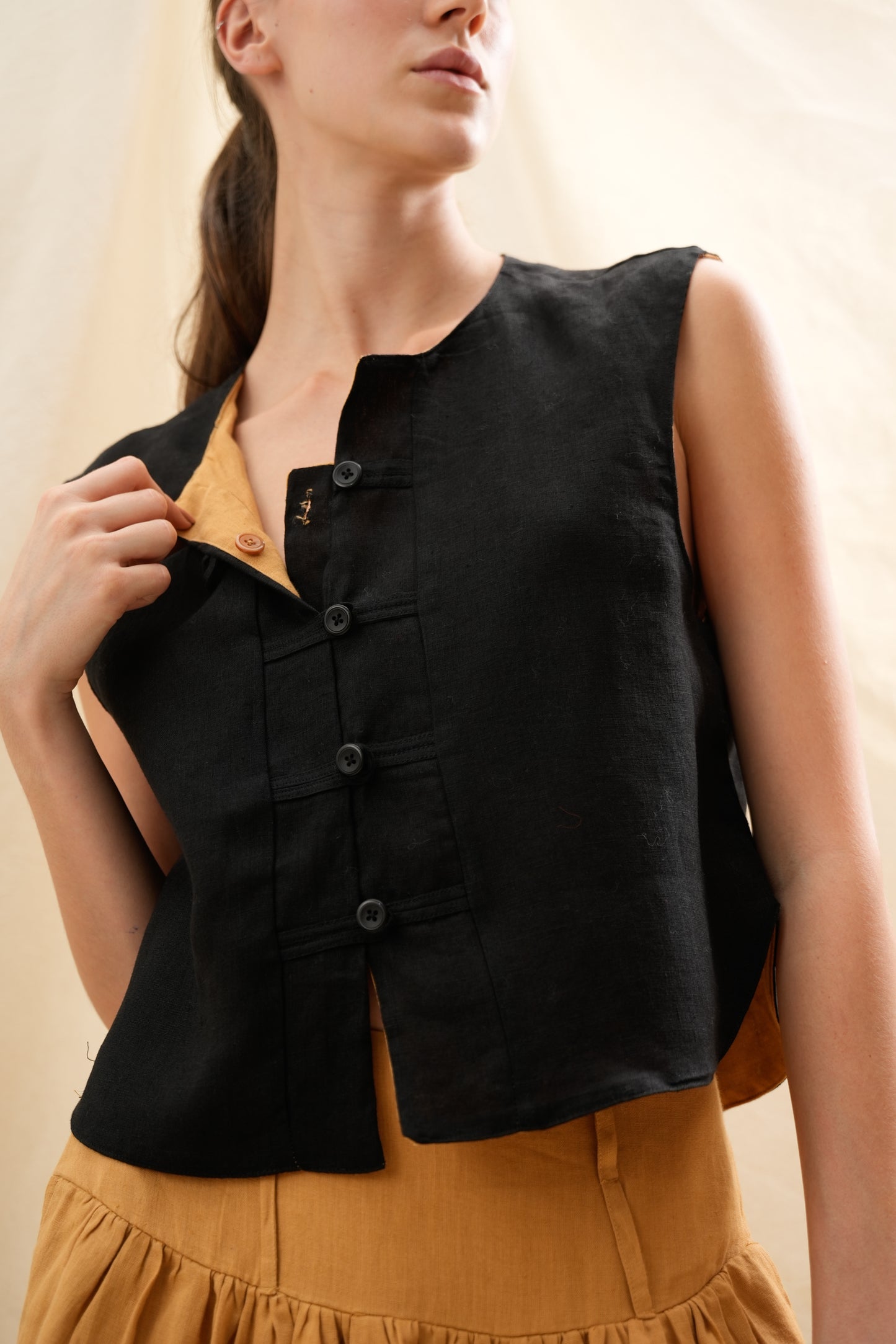 Chaleco Tulipán | 100% Lino l YVOTY