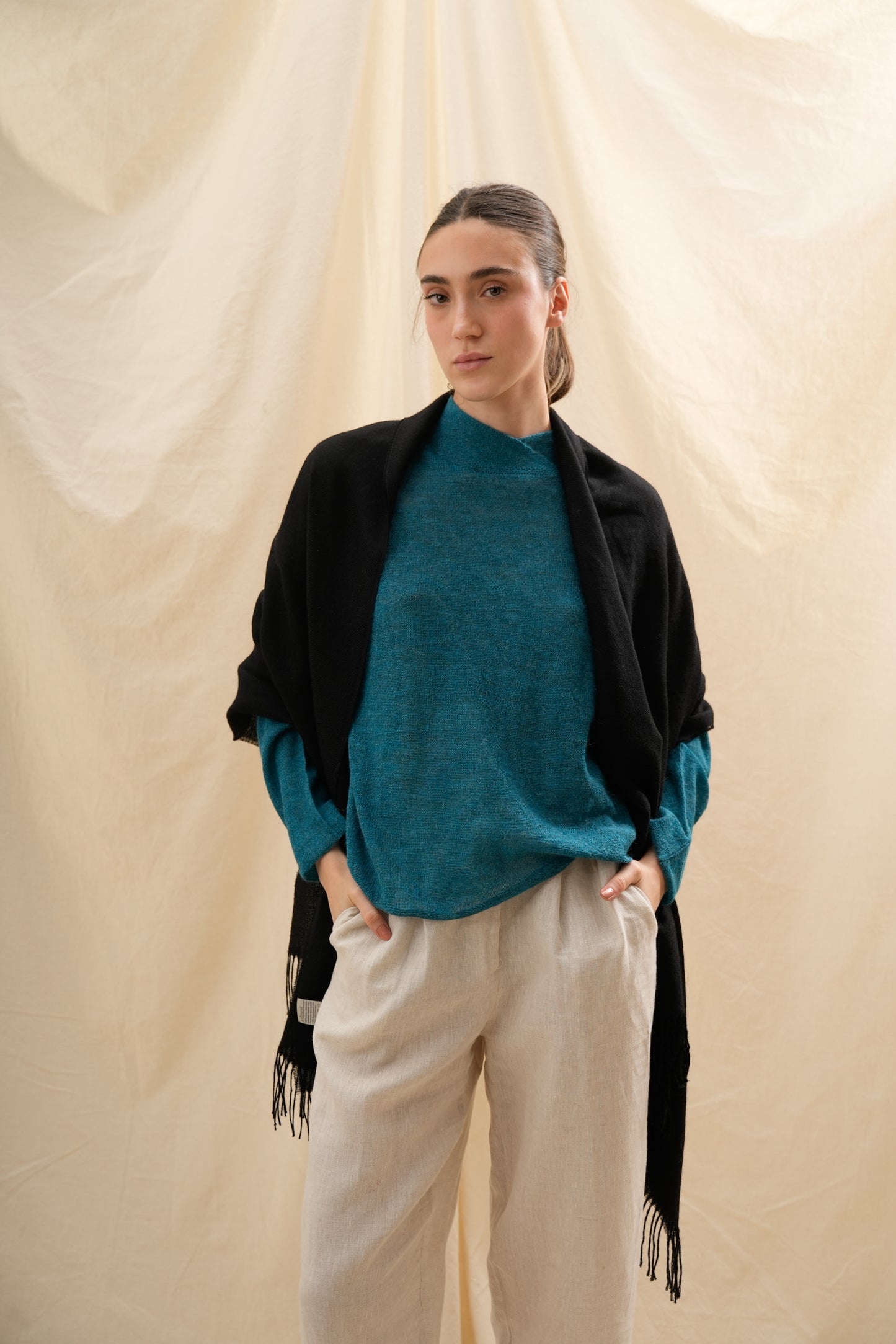 Chal Amalia | 100% Baby Alpaca