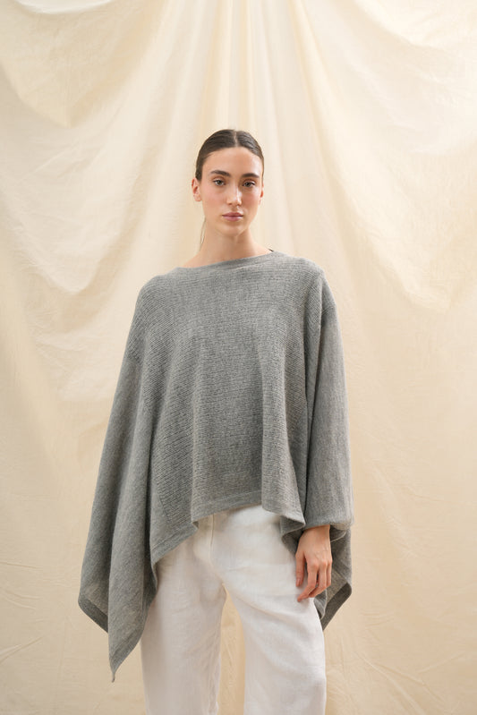 Poncho Fuerte Classic| 100% Baby Alpaca