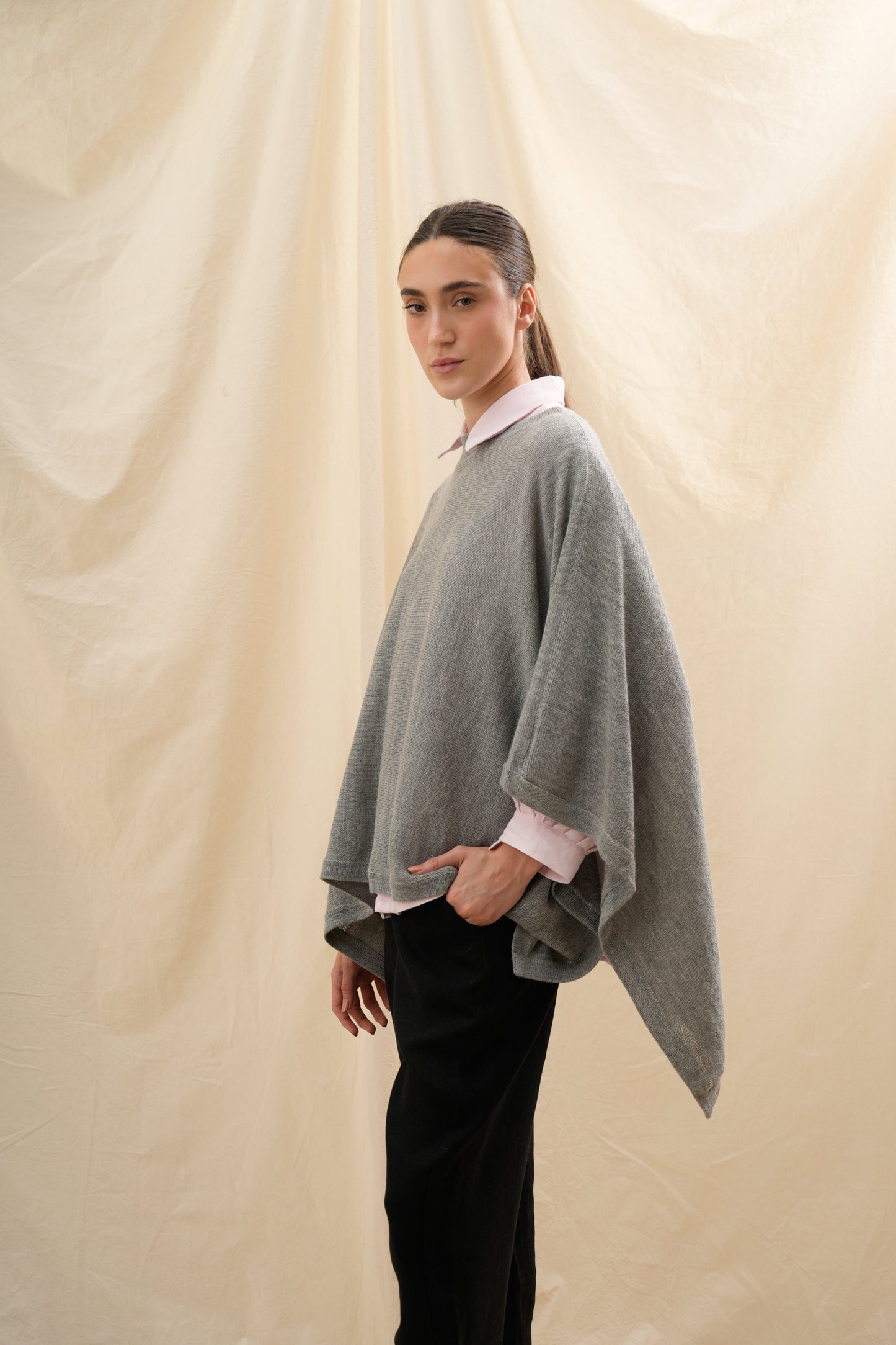 Poncho Fuerte| 100% Baby Alpaca
