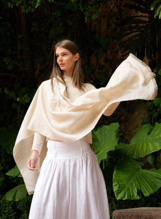 Chal Mar | 60% Lino, 28% Baby Alpaca, 12% Seda