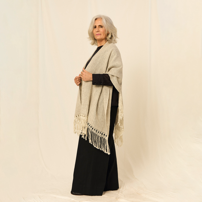 Ruana Victoria | Baby Llama |  Natural & Gris
