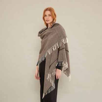 Dagne Travel Blanket | Baby Alpaca | Brown