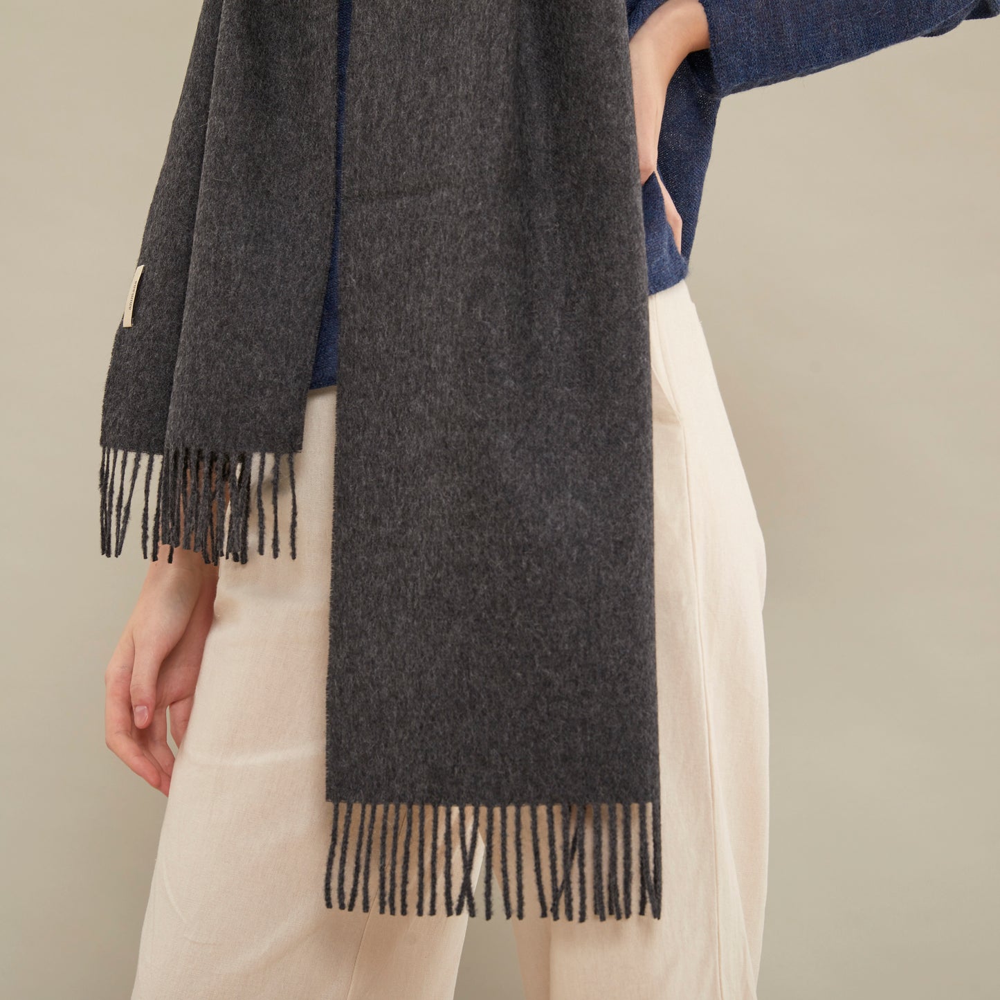 Bufanda Albert | Baby Alpaca | Gris Oscuro