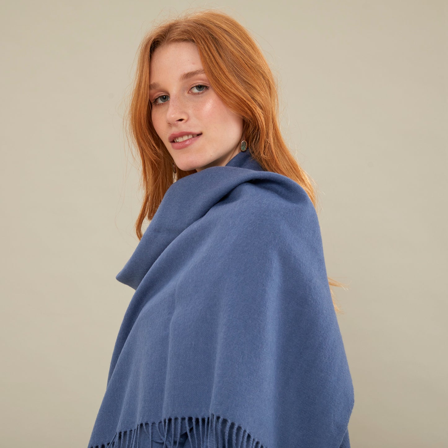 Manta de Viaje Dail | Baby Alpaca | Azul