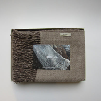 Caja Grande | Mantas & Sweaters | Champagne